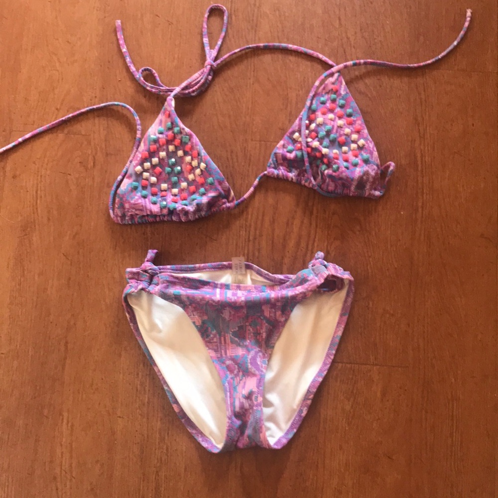 Victoria’s Secret purple bikini
